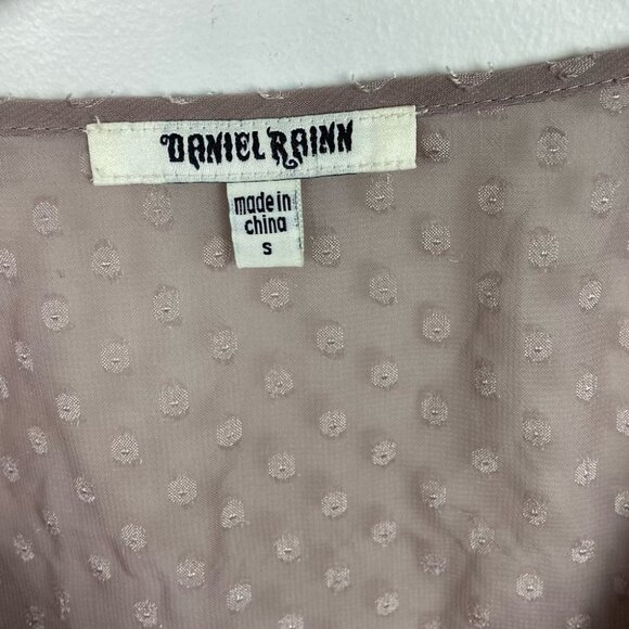 Nordstrom Daniel Rainn Dusty Rose Blush Pink Sheer Polka Dot Blouse Ruffle Top S - Picture 2 of 8